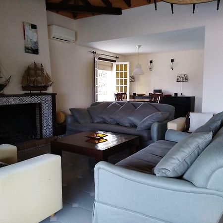 Villa Con Piscina Privada Τορρεμολίνος Εξωτερικό φωτογραφία