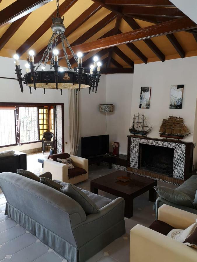 Villa Con Piscina Privada Τορρεμολίνος Εξωτερικό φωτογραφία