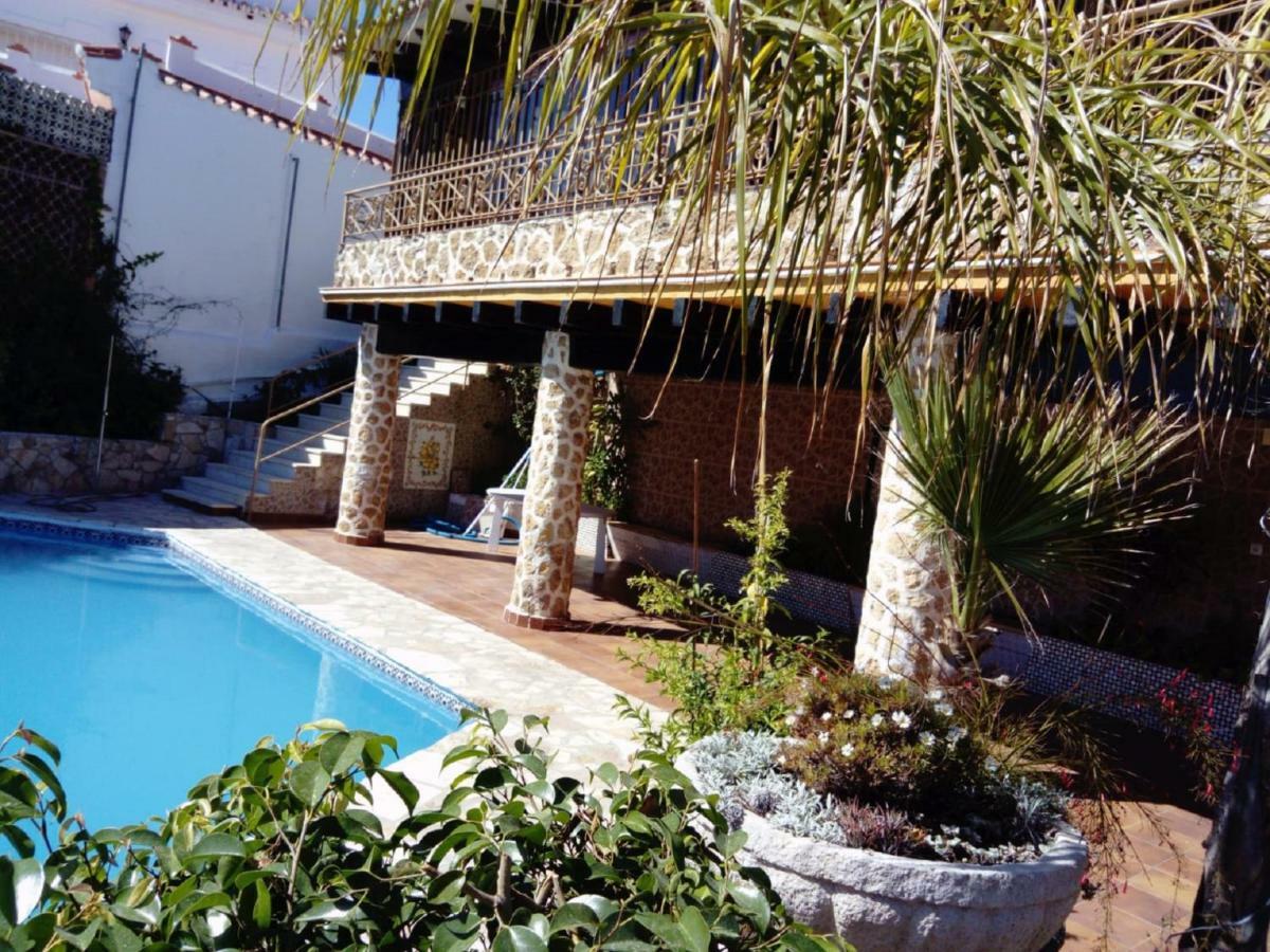 Villa Con Piscina Privada Τορρεμολίνος Εξωτερικό φωτογραφία