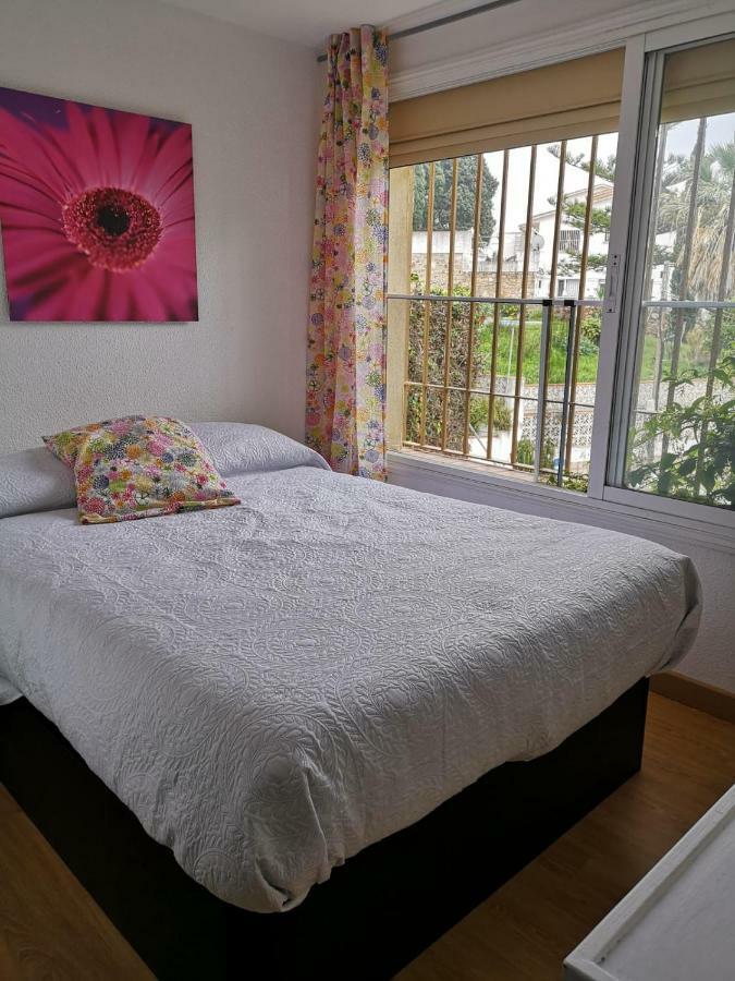 Villa Con Piscina Privada Τορρεμολίνος Εξωτερικό φωτογραφία